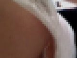 【自撮り】貧乳＆スレンダーOLの胸チラ三昧