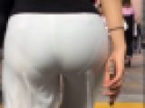 【2名・秋のパンティー丸見えセレブOL】