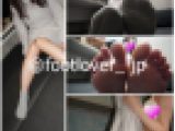 【画像＋動画】２２才JDちゃんの汗染みグレー靴下！残り香素足！Dカップブラ谷間！