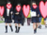 制服姿の女のコを撮影しました！！６１