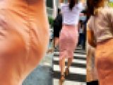 【4K街撮り】パンティーライン透け透けのお姉さん