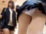【FHD60fpsリマスター】【再販】HD高画質パンチラ逆さ撮り 街の制服ちゃん! おしゃれパンツが丸見えな件!