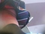 パチンコ店員　初登場！！　どうでもいい質問をしてパンツを確認させてもらいました！！　逆さ撮り　テカテカ赤パンツ！　ニーハイ