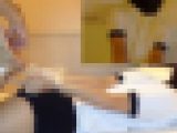 【くすぐり聖水？】体操服＆ブルマのコスプレで縛って「くすぐる」＆下着姿で「おもらし」