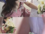 [4K][胸チラ]見えたっ…！ドレスにブラがくっ付き乳首モロ見えになった清楚な女性