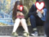 お座りお姉さん発見！！（ＦＨＤ）大変です！！パンツが見えてますよ１０８