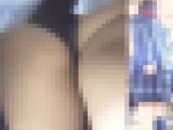 パンチラ盗撮 制服女子 黒パンツが尻に食い込み
