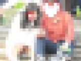 彼氏とイチャイチャ・・・お座りお姉さん発見!!(FHD)大変です!!パンツが見えてますよ77
