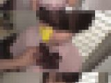 経験少ない陸上部娘に咥え方と精子の処理の仕方を教えました。