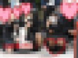 久しぶりの白！！＆ダブルパンチラ発見！！（ＦＨＤ）会話やスマホに夢中のＫちゃん！！大変です！！パンツが見えてますよ特別編３４