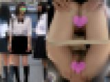 【再販】電車痴かん動画14 両穴ご開帳に手淫でぐしょ濡れ制服美少女