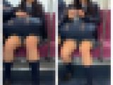 ミニスカで勃起寸前!S級制服美女のエロ過ぎる対面ミニスカ生脚550