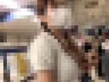 【すぐそこの眺め100】電車待ちをしている爆乳ＯＬに大興奮！