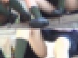 J○ 美形2人組 股開きパンチラ