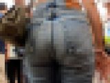 【ジーンズデカ尻】スラッと縦長俵型なデカ尻お姉さんのジーンズ着衣尻を粘着撮影。