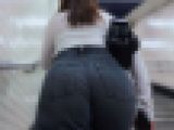 歩行記録0248「デニムがパンパンな魅惑のデカ尻女性たち」(2名)