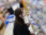 【４K・高画質】#3 彼氏の横ではみ出る尻肉。アニオタ女子のコートに隠れたエロすぎるお尻