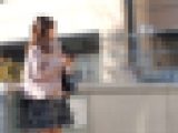 副業禁止OL/メン地下推しに捧げる愛 キャリーケースで搬入、ぶっ飛び絶頂子宮マーキング