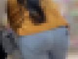 04あまりにも尻がデカいパツパツデニムのお姉さんを追跡撮り