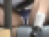 机下の華124　制服姿の開脚女神が発見される件
