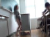 【再販】スレンダー美人の真面目女教師は露出癖を抑えきれず…どこでもオナって教え子チ●ポSEXでアヘイキ