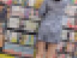 【再販】ヴィジュ可愛い子が踏み台使って本撮ってるときに逆さ撮り！