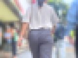 ムッチリOLの肉厚デカ尻!安産型の濃厚な巨尻をムニュらせ浮き出るパンティラインで♂を挑発! 下品な素人OL編