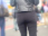 クールな女のパッツン美尻を堪能！イヤらしいエロケツを突き出しパンティラインで♂を誘惑！ 下品な都会のお姉さん 編