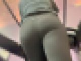 希少なスパッツのエロ尻を堪能！饅頭のようなムニュ尻をスパッツでパツパツにして♂を挑発!