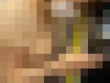 【再販】露出激しいエロ美女のパツパツ尻とばっくり背中