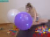 27みくりさんの風船割り遊び