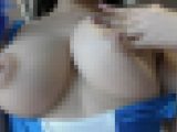 [会員制マル秘イベントお宝映像シリーズ37-2]やり過ぎ地下イベントのグラマラス美女3名の超接近ヌードお立ち台