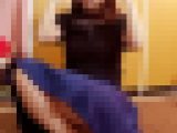 VRしている無防備状態の娘の胸ちらパンチラ 大人の色香漂う　きょうかちゃん