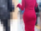 【4K高画質】真っ赤なタイトワンピ 堂々のヒップライン