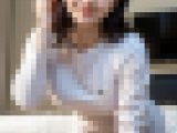 ?AI動画?夜勤ナースの秘めごと — 誰もいない病棟でこぼれる美乳と美尻