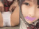 【接写JK32】黒髪清楚?純白パンティに未熟なワレメ