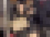 【再販】S級美人お姉さんのミニスカ脚組み美脚!真上からの密着撮