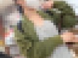胸チラ動画08 雑貨屋/若ママさん遭遇!窃視に気づかずぷっくり乳首まで激写!